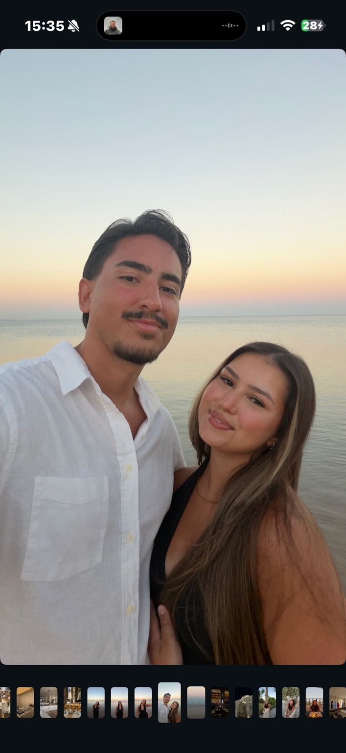 Gizem und Haydar gemeinsam am Meer